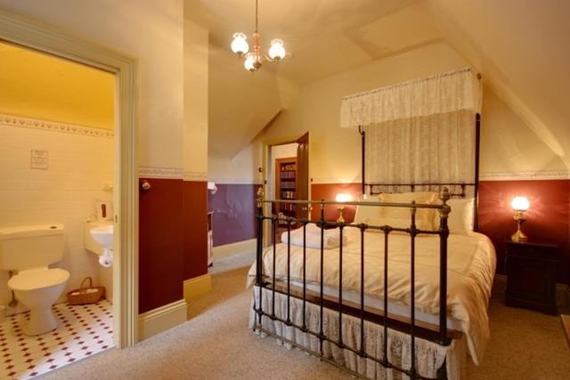 Westella Colonial B&B Accommodation Ulverstone Cameră foto